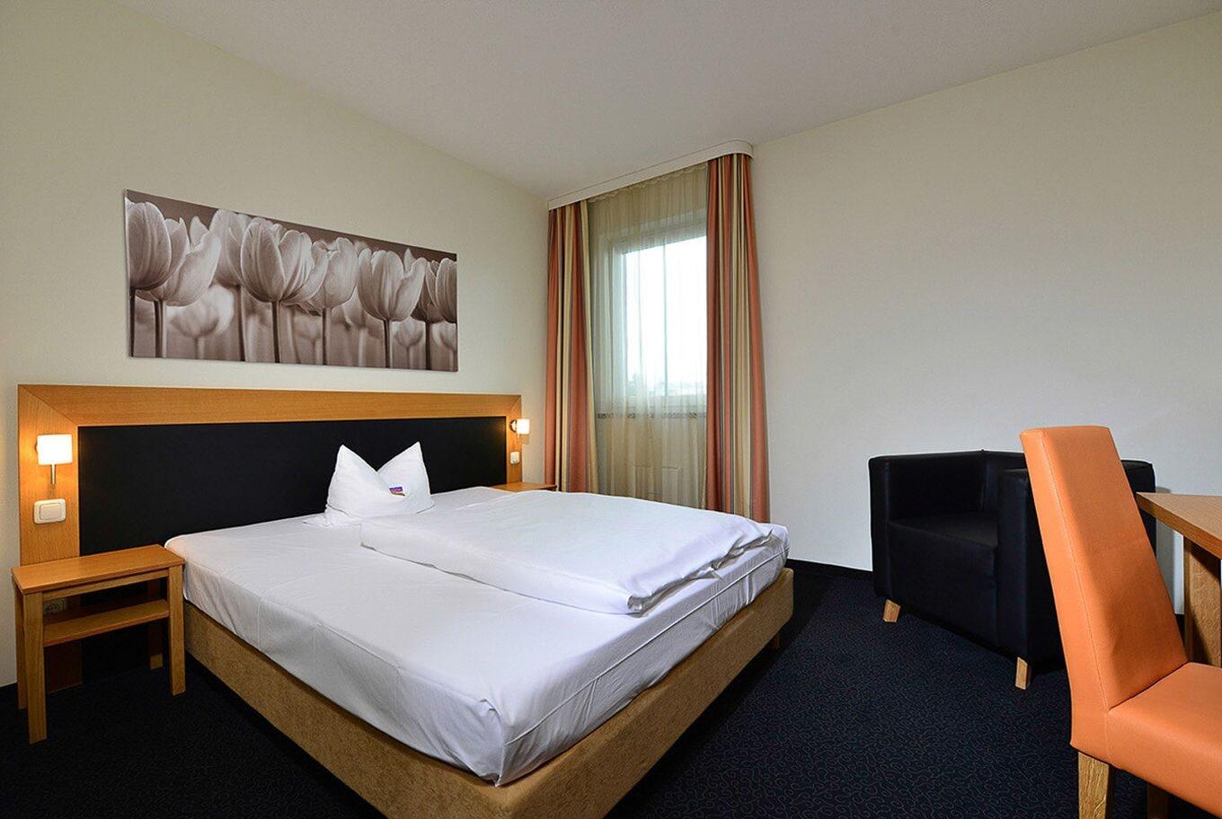 Arthotel Ana Gallery Vaterstetten Exterior photo