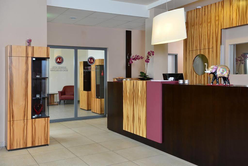 Arthotel Ana Gallery Vaterstetten Exterior photo