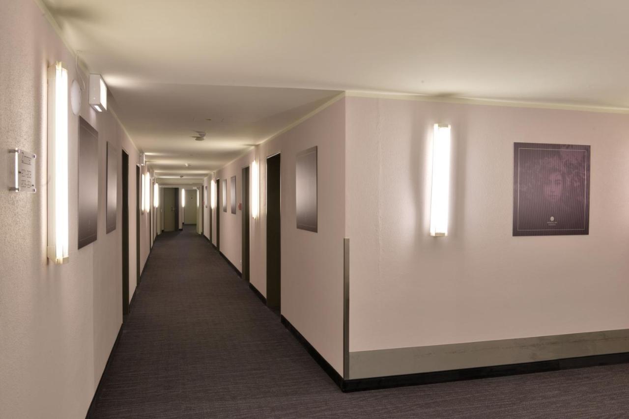 Arthotel Ana Gallery Vaterstetten Exterior photo